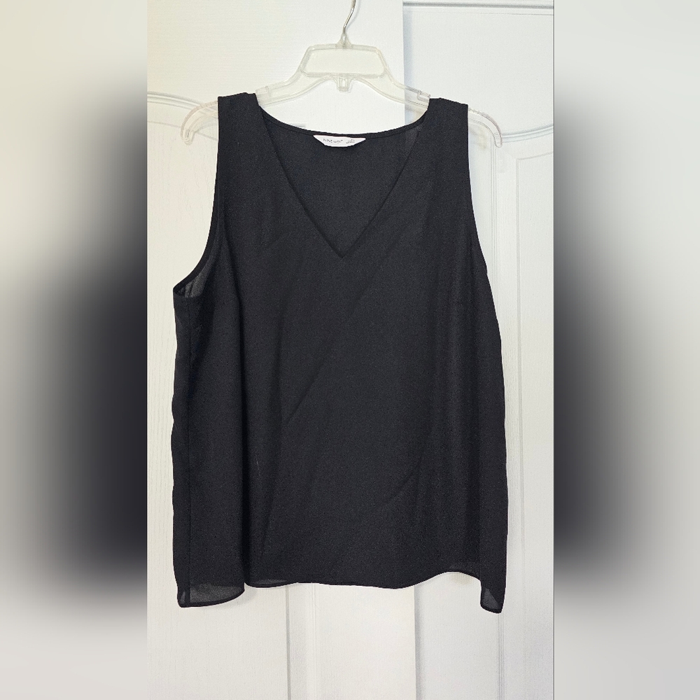 Nine West Black V-Neck Tank Top